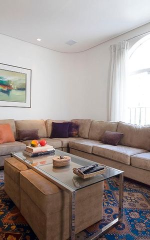 Apartamento para alugar com 341m², 3 quartos e 2 vagas Apartamento para alugar com 341m², 3 quartos e 2 vagasSala de TV