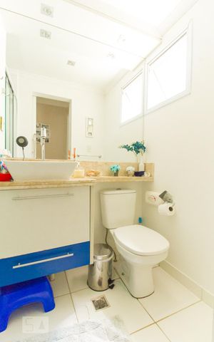 Apartamento à venda com 48m², 2 quartos e 1 vagaBanheiro