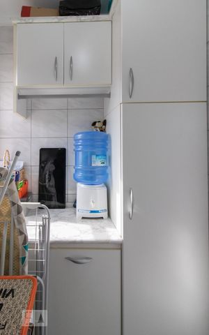 Apartamento à venda com 65m², 2 quartos e 1 vaga Apartamento à venda com 65m², 2 quartos e 1 vagaÁrea de Serviço - Armário