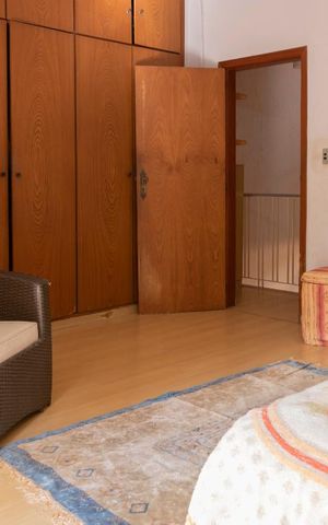 Casa à venda com 232m², 4 quartos e 3 vagas Casa à venda com 232m², 4 quartos e 3 vagasSuíte 3