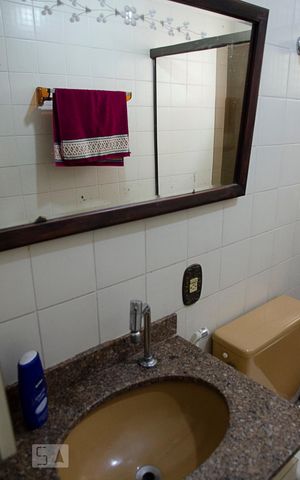 Apartamento para alugar com 70m², 2 quartos e 2 vagasBanheiroBanheiro