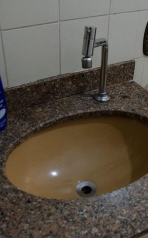 Apartamento para alugar com 70m², 2 quartos e 2 vagasBanheiro