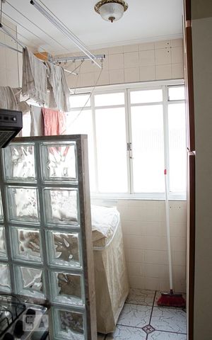 Apartamento para alugar com 70m², 2 quartos e 2 vagasArea de serviço 