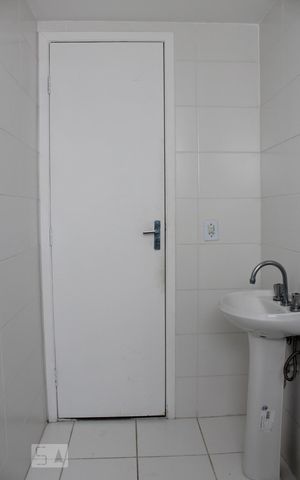 Apartamento à venda com 47m², 2 quartos e 1 vagaBanheiro 
