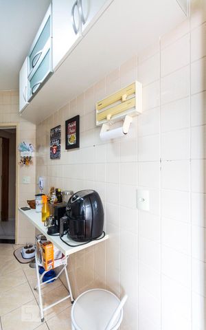 Apartamento à venda com 60m², 2 quartos e 1 vagaCozinha