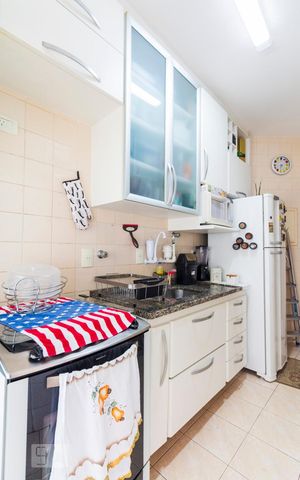 Apartamento à venda com 60m², 2 quartos e 1 vagaCozinha