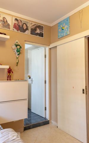 Casa à venda com 180m², 3 quartos e 4 vagassuíte 1
