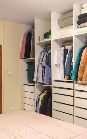 Casa à venda com 180m², 3 quartos e 4 vagassuíte 2