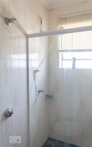 Casa à venda com 180m², 3 quartos e 4 vagassuíte 1