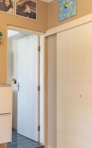 Casa à venda com 180m², 3 quartos e 4 vagassuíte 1