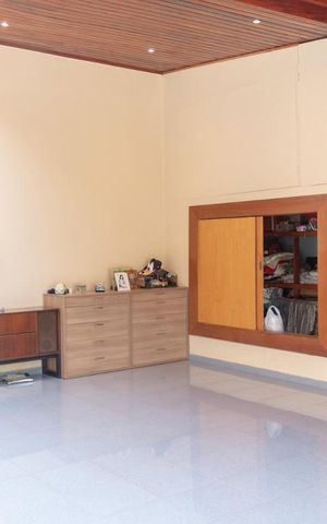 Casa à venda com 180m², 3 quartos e 4 vagasQuarto 3