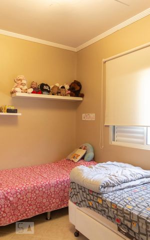 Casa à venda com 180m², 3 quartos e 4 vagassuíte 1