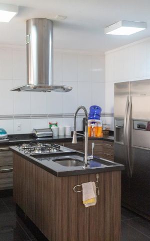 Casa à venda com 180m², 3 quartos e 4 vagasCozinha