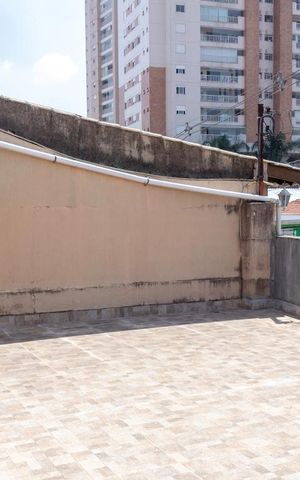 Casa à venda com 180m², 3 quartos e 4 vagasVaranda suíte 3