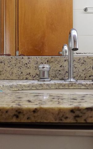Apartamento à venda com 110m², 4 quartos e 2 vagas Apartamento à venda com 110m², 4 quartos e 2 vagasBanheiro Social