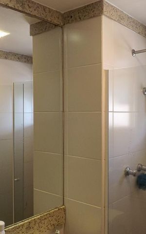 Apartamento à venda com 110m², 4 quartos e 2 vagas Apartamento à venda com 110m², 4 quartos e 2 vagasBanheiro da Suíte
