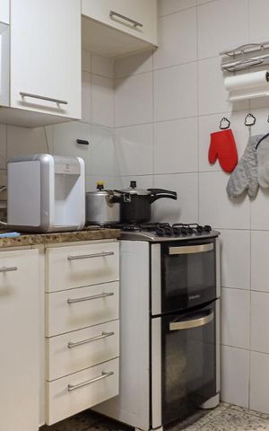Apartamento à venda com 110m², 4 quartos e 2 vagas Apartamento à venda com 110m², 4 quartos e 2 vagasCozinha