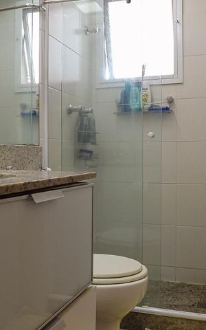 Apartamento à venda com 110m², 4 quartos e 2 vagas Apartamento à venda com 110m², 4 quartos e 2 vagasBanheiro Social