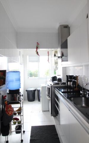 Apartamento para alugar com 89m², 2 quartos e 2 vagasCozinha armários