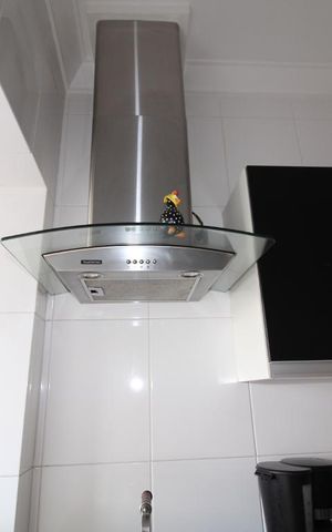 Apartamento para alugar com 89m², 2 quartos e 2 vagasCozinha coifa