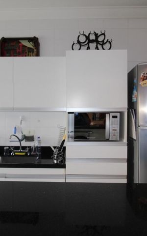 Apartamento para alugar com 89m², 2 quartos e 2 vagasCozinha armários