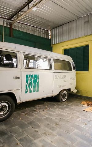 Casa à venda com 90m², 3 quartos e 2 vagas Casa à venda com 90m², 3 quartos e 2 vagasGaragem
