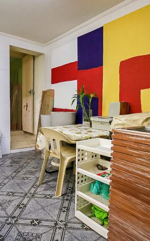 Casa à venda com 90m², 3 quartos e 2 vagas Casa à venda com 90m², 3 quartos e 2 vagasCozinha