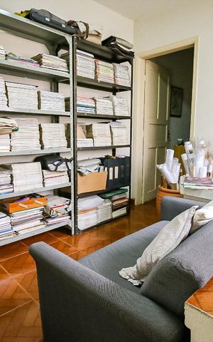 Casa à venda com 90m², 3 quartos e 2 vagas Casa à venda com 90m², 3 quartos e 2 vagasHall