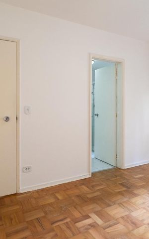 Apartamento para alugar com 140m², 3 quartos e 1 vaga Apartamento para alugar com 140m², 3 quartos e 1 vagaSuíte