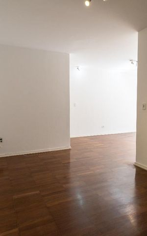 Apartamento para alugar com 140m², 3 quartos e 1 vaga Apartamento para alugar com 140m², 3 quartos e 1 vagaSala