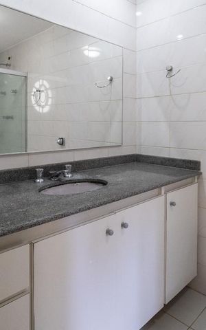 Apartamento para alugar com 140m², 3 quartos e 1 vaga Apartamento para alugar com 140m², 3 quartos e 1 vagaBanheiro Suíte