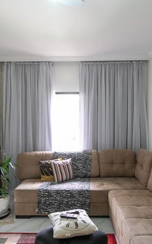 Casa à venda com 260m², 4 quartos e 3 vagasSala de TV