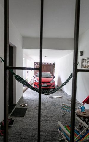 Casa à venda com 260m², 4 quartos e 3 vagasVista