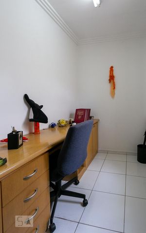 Casa à venda com 260m², 4 quartos e 3 vagasEscritório suíte