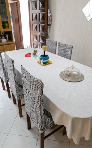 Casa à venda com 260m², 4 quartos e 3 vagasMesa
