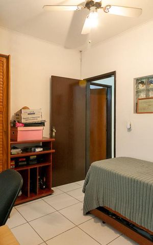 Casa à venda com 260m², 4 quartos e 3 vagasQuarto 1