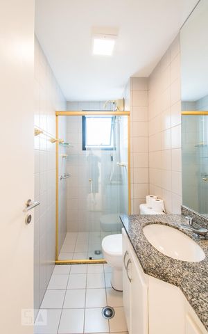 Apartamento para alugar com 40m², 1 quarto e 2 vagasBanheiro