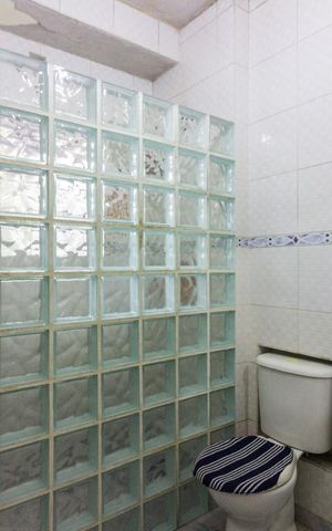Apartamento à venda com 89m², 2 quartos e sem vagaBanheiro