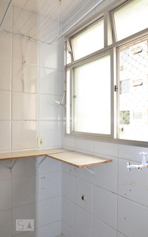 Apartamento à venda com 65m², 2 quartos e 1 vagaÁrea de Serviço
