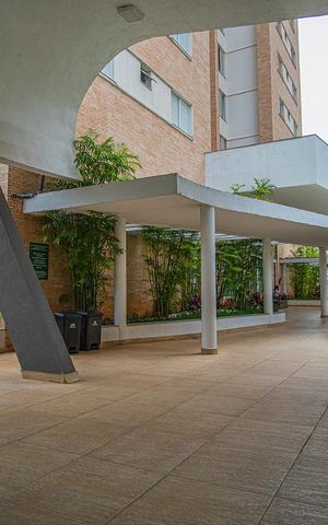 Apartamento à venda com 140m², 4 quartos e 2 vagas Apartamento à venda com 140m², 4 quartos e 2 vagasEntrada