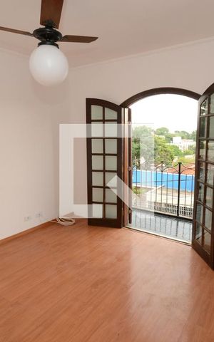Casa à venda com 130m², 2 quartos e 2 vagasSuíte 1