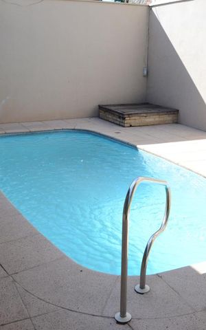 Casa para alugar com 350m², 4 quartos e 2 vagasÁrea externa