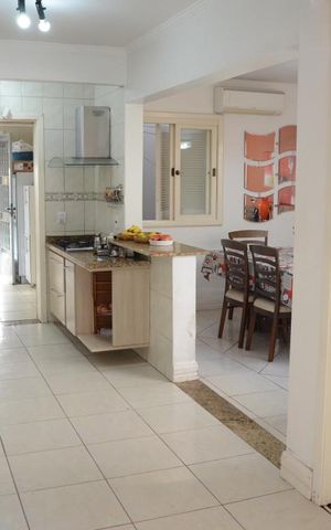 Casa para alugar com 350m², 4 quartos e 2 vagasCozinha