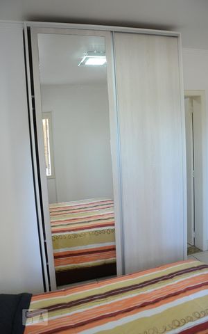 Casa para alugar com 350m², 4 quartos e 2 vagasQuarto