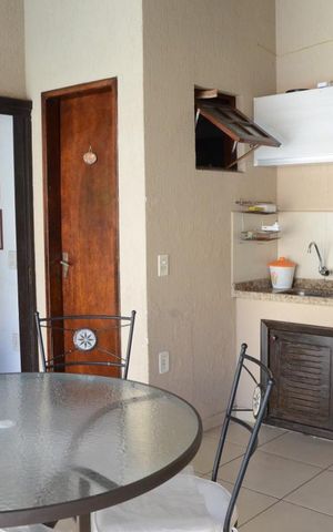 Casa para alugar com 350m², 4 quartos e 2 vagasÁrea externa