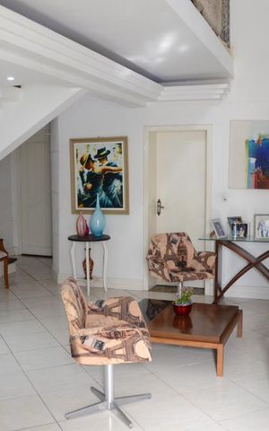 Casa para alugar com 350m², 4 quartos e 2 vagasSala