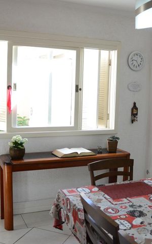 Casa para alugar com 350m², 4 quartos e 2 vagasCozinha