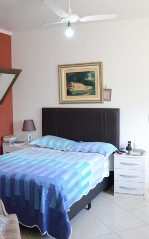 Casa para alugar com 350m², 4 quartos e 2 vagasQuarto