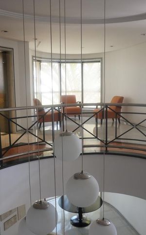 Apartamento à venda com 300m², 4 quartos e 4 vagasÁrea comum