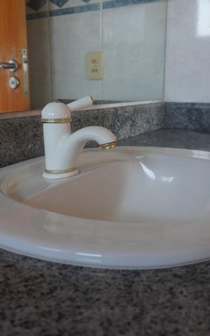 Apartamento à venda com 300m², 4 quartos e 4 vagasBanheiro